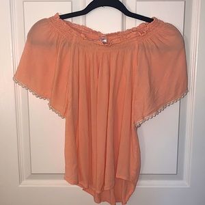 Off/on shoulder blouse